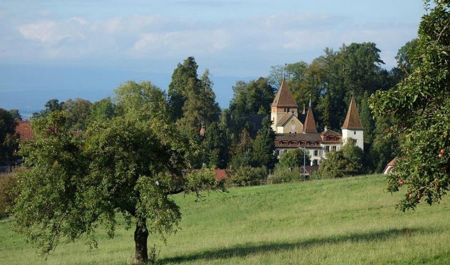 Schloss Münchenwiler, Münchenwiler, Murten, Switzerland, Switzerland